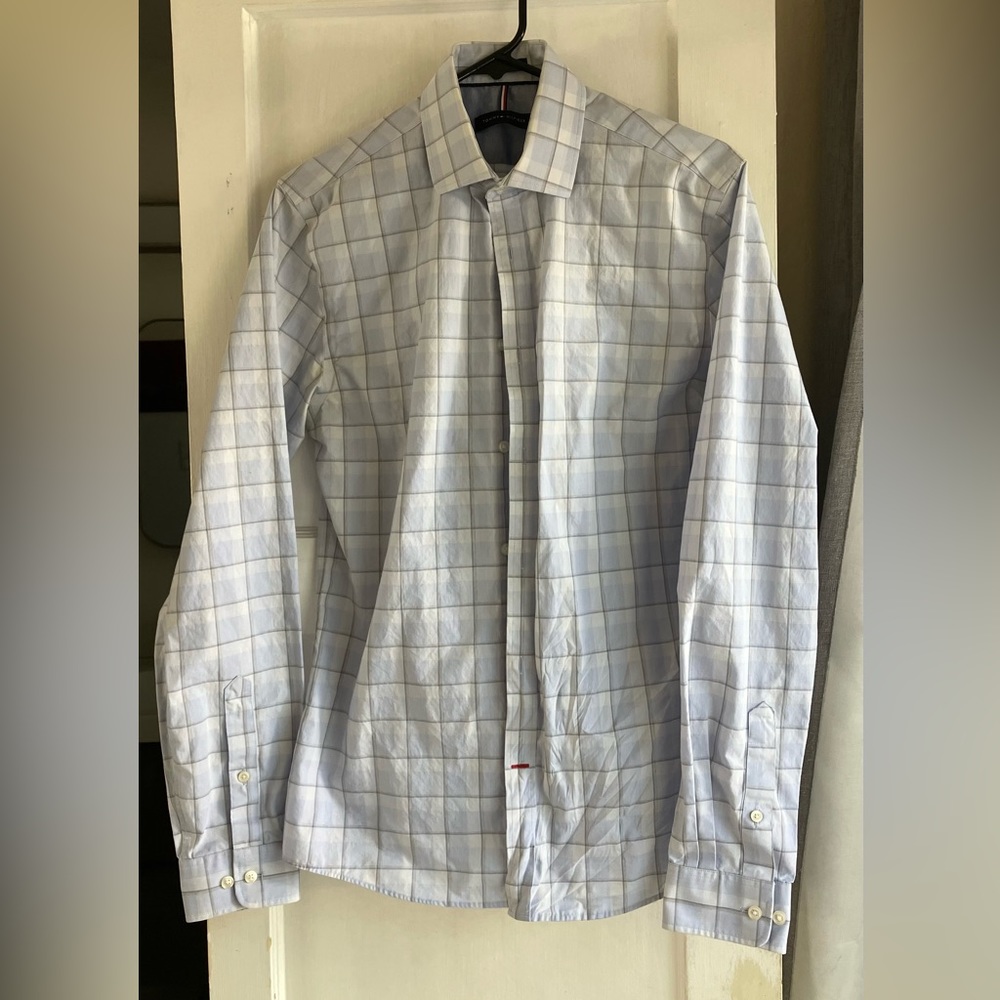 Tommy Hilfiger Slim Fit Non-Iron Shirt in M/L